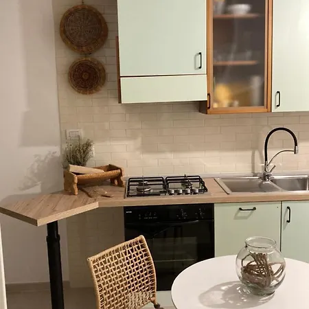 Bilocale Con Giardino Mare Olbia