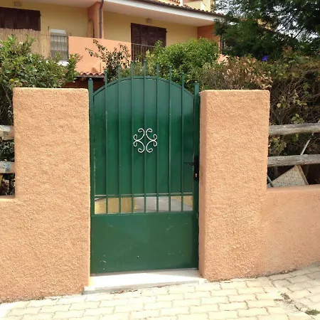 Apartment Bilocale Con Giardino Mare